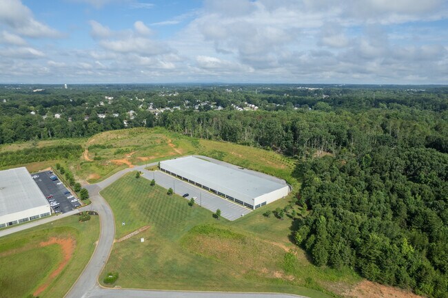 Plus de détails pour 140 Corporate Dr, Spartanburg, SC - Local d'activités à louer