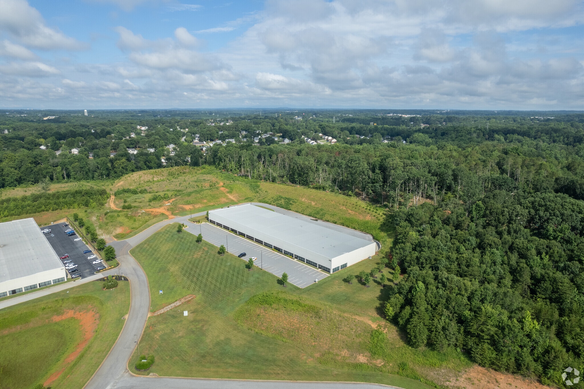 140 Corporate Dr, Spartanburg, SC à louer Photo de l’immeuble– Image 1 sur 46