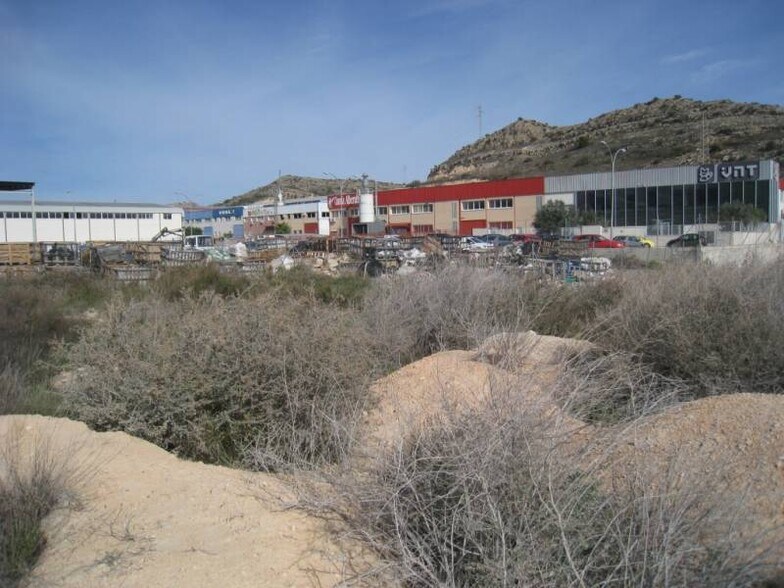 Terrain dans Aspe, Alicante à vendre - Photo principale – Image 2 sur 7