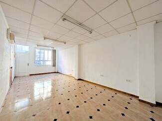 Plus de détails pour Bureau/Local commercial à louer