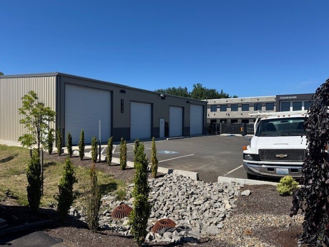 27150 NE 10th Ave, Ridgefield, WA à louer Photo de l’immeuble– Image 1 sur 3