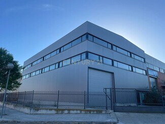 Plus de détails pour Industriel/Logistique à louer