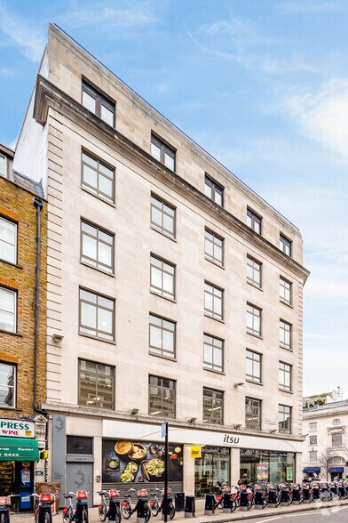 41-44 Great Queen St, Londres à louer - Photo de l’immeuble – Image 3 sur 3