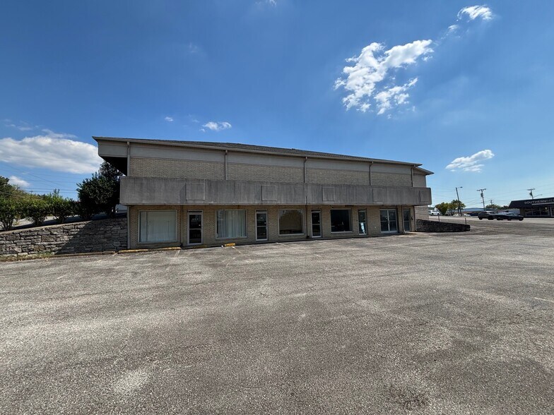 899-911 W Main St, Hendersonville, TN à vendre - Photo de l’immeuble – Image 2 sur 5