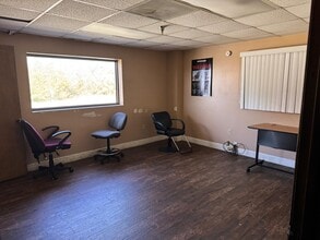 10207-10235 General Dr, Orlando, FL à louer Photo intérieure– Image 1 sur 8