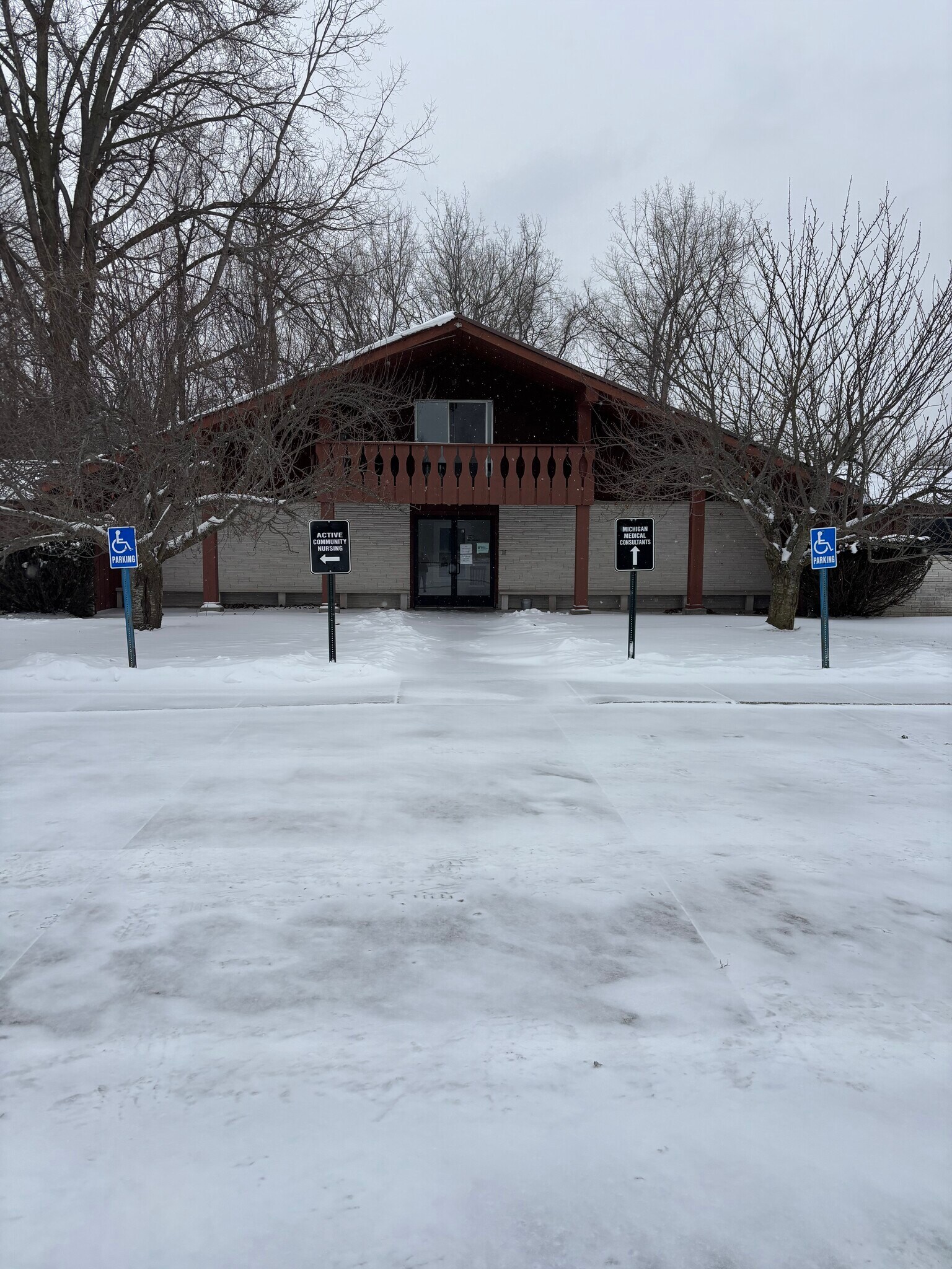 2520 N Euclid Ave, Bay City, MI à vendre Photo de l’immeuble– Image 1 sur 9