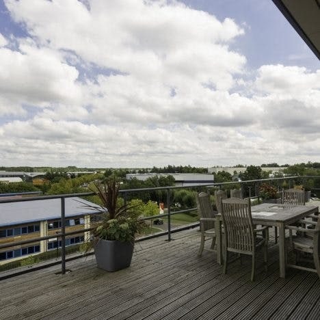 1 Seebeck Pl, Milton Keynes à louer Photo de l’immeuble– Image 1 sur 7