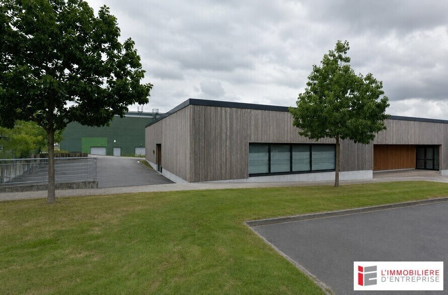 Local commercial dans Vitré à vendre - Photo de l’immeuble – Image 3 sur 7