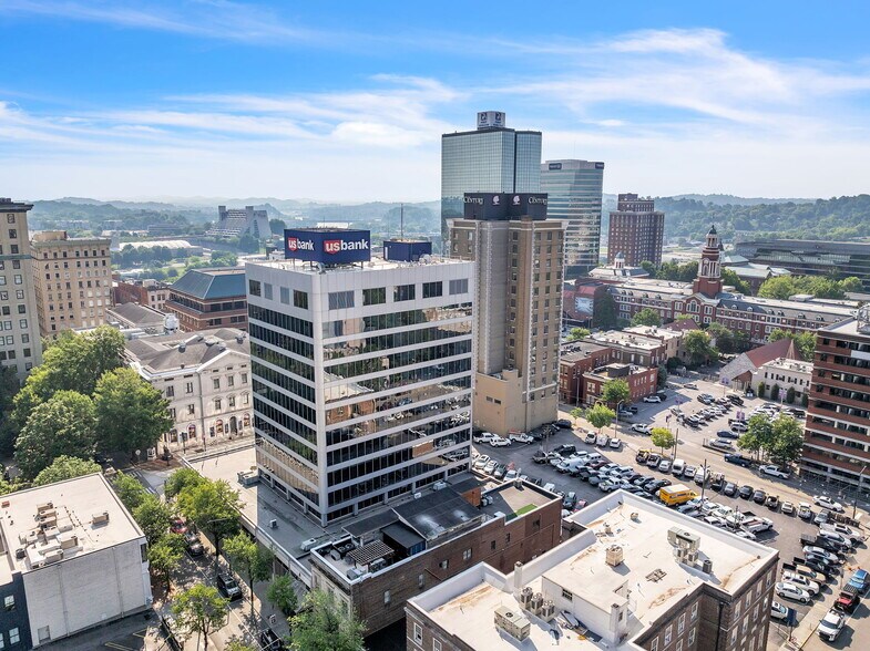 607 Market St, Knoxville, TN à vendre - Photo de l’immeuble – Image 1 sur 9