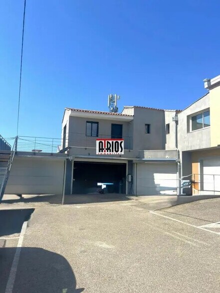 Local commercial dans La Farlède à vendre - Photo de l’immeuble – Image 2 sur 15