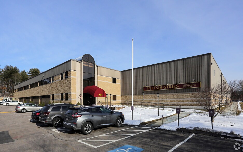 290 Beaver St, Franklin, MA à louer - Photo principale – Image 1 sur 3