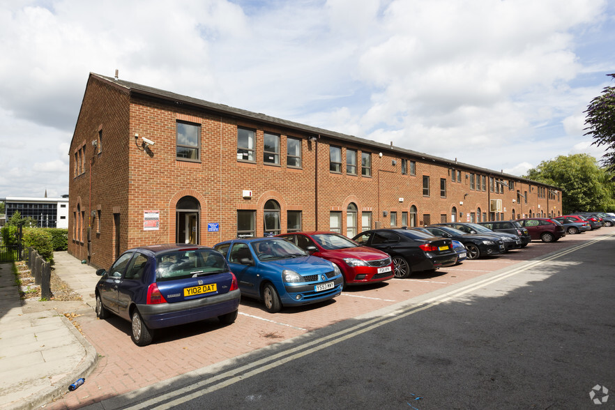 Nightingale Clos, Rotherham à louer - Photo principale – Image 1 sur 8