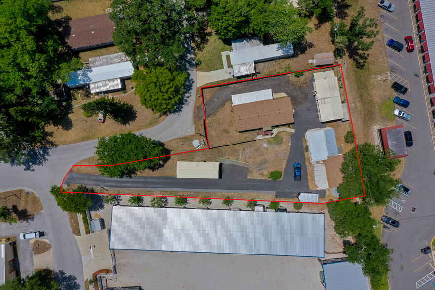 2100 S Nova Rd, South Daytona, FL à vendre - Photo principale – Image 1 sur 49