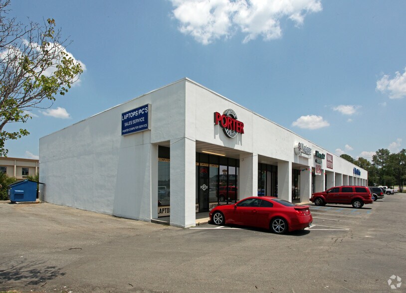 3658 Airport Blvd, Mobile, AL à louer - Photo de l’immeuble – Image 3 sur 11