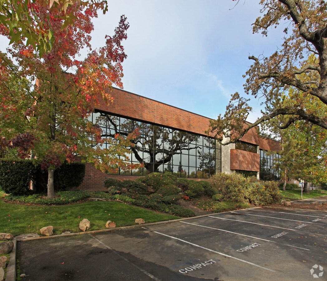 View Photo