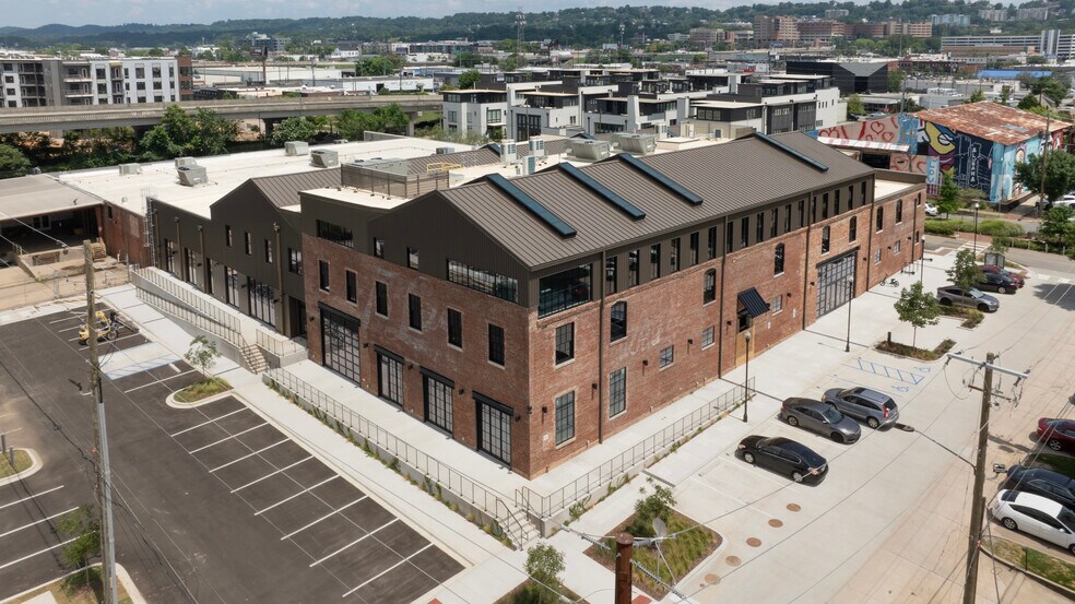 2308 1st Ave S, Birmingham, AL à louer - Photo de l’immeuble – Image 2 sur 6