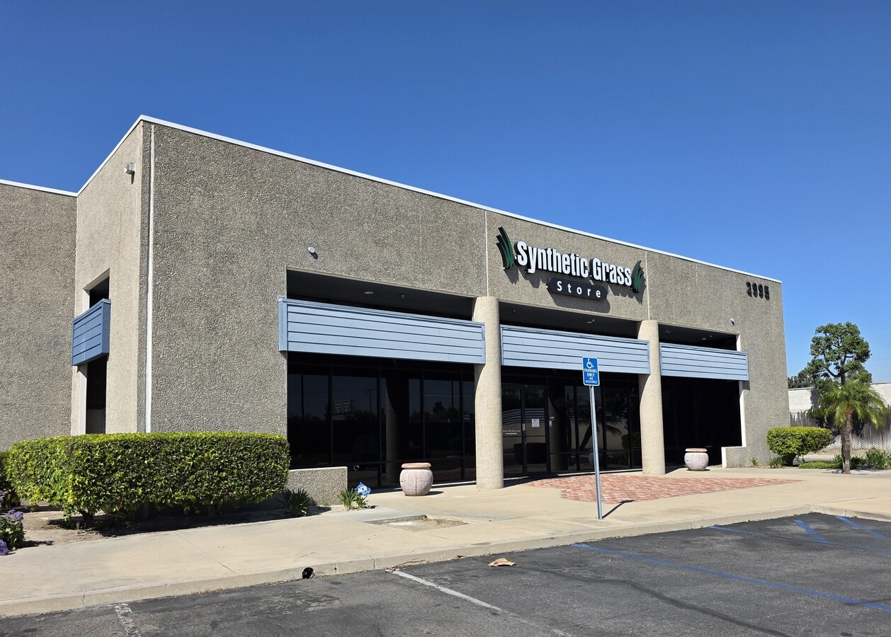 2991-2995 E White Star Ave, Anaheim, CA 92806 - Lot 2995 -  - Photo intérieure - Image 1 of 1