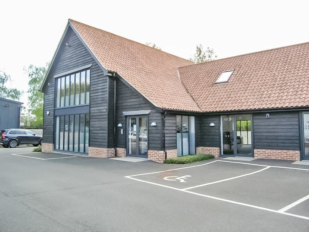 Crown Ln S, Ardleigh à louer Photo de l’immeuble– Image 1 sur 5