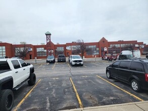 5100 S Service Rd, Burlington, ON à louer Photo intérieure– Image 2 sur 10