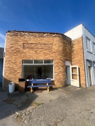 102 Main st, Hillsboro, IN à vendre Photo principale– Image 1 sur 10