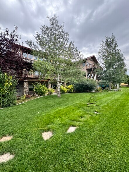 1425 Higham St, Idaho Falls, ID à vendre - Photo de l’immeuble – Image 2 sur 22