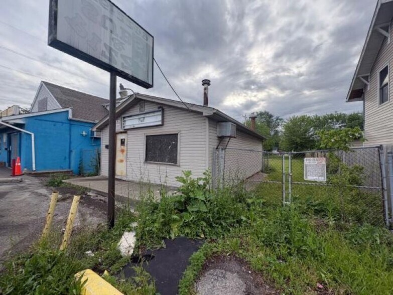 2194 Parkwood Ave, Columbus, OH à vendre - Photo de l’immeuble – Image 3 sur 5