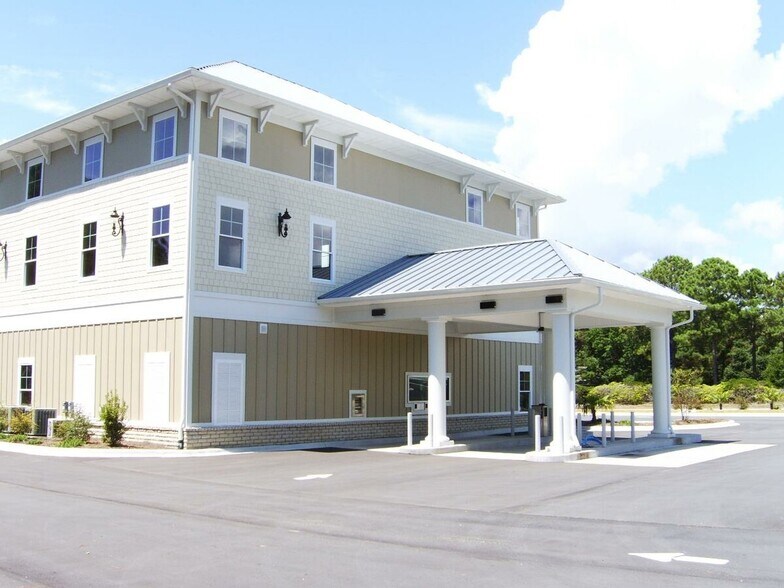 690 Sunset Blvd N, Sunset Beach, NC à louer - Photo de l’immeuble – Image 2 sur 23