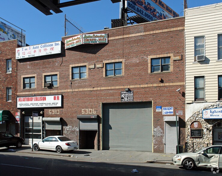 5306 3rd Ave, Brooklyn, NY à louer - Photo de l’immeuble – Image 2 sur 7
