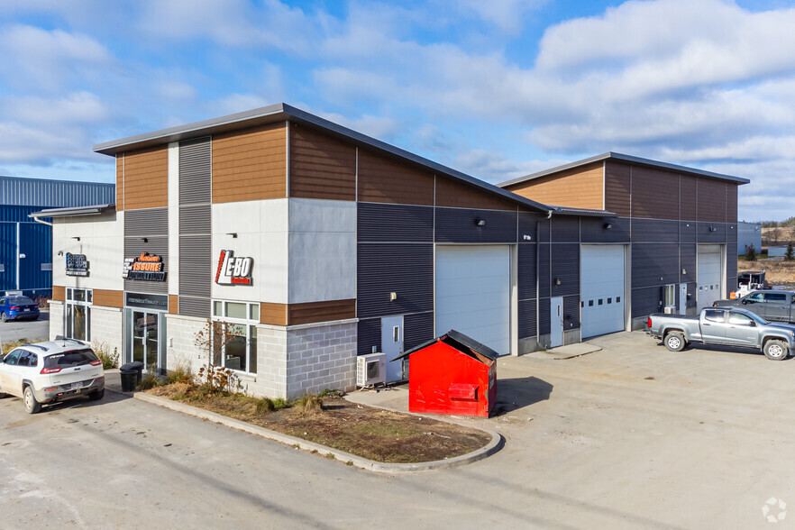 299 Ch Industriel, Gatineau, QC à louer - Photo principale – Image 1 sur 4