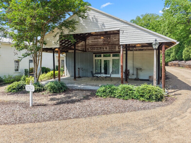 5455 Bethania Rd, Winston-Salem, NC à vendre - Photo de l’immeuble – Image 3 sur 9