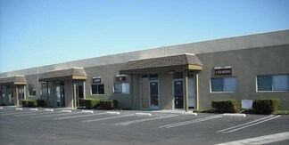 Plus de détails pour 1600-1618 E Wilshire Ave, Santa Ana, CA - Industriel/Logistique à louer