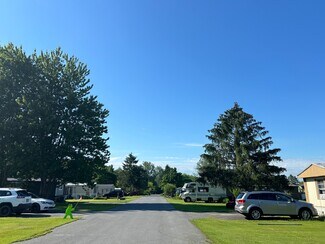 Plus de détails pour 17120 County Route 53, Dexter, NY - Logement à vendre