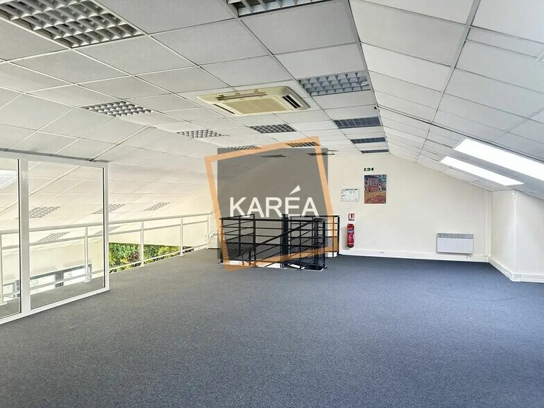 Bureau dans Serris à louer - Photo de l’immeuble – Image 3 sur 7