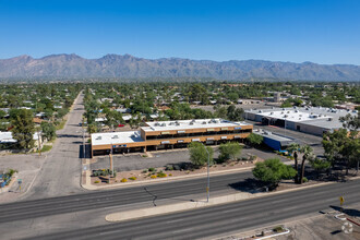 5801-5831 E Speedway Blvd, Tucson, AZ - VUE AÉRIENNE  vue de carte