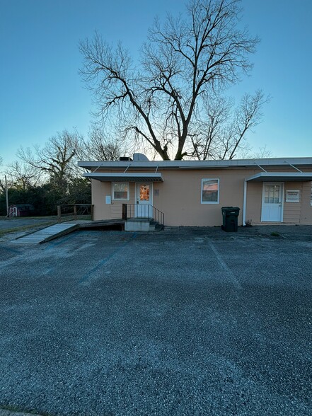 301 W Main St, Union, SC à louer - Photo principale – Image 1 sur 9