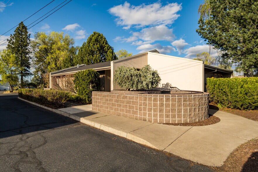 336 NE Norton Ave, Bend, OR à vendre - Photo de l’immeuble – Image 3 sur 21