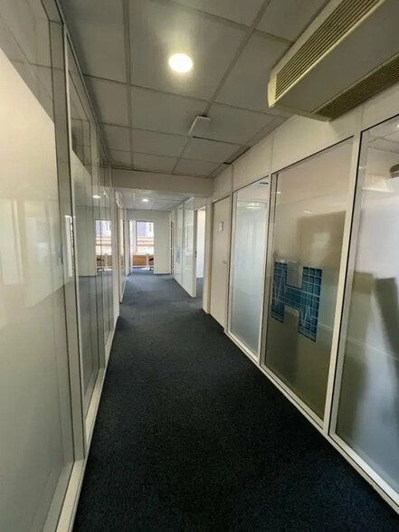 Bureau dans Toulouse à louer - Photo de l’immeuble – Image 2 sur 6