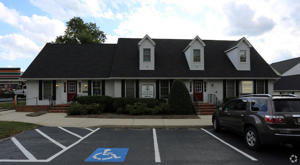 2131 Defense Hwy, Crofton, MD à louer - Photo de l’immeuble – Image 3 sur 24