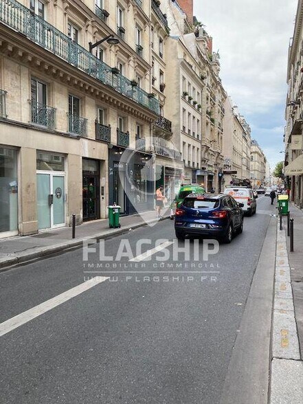 Local commercial dans Paris à louer - Photo de l’immeuble – Image 1 sur 2