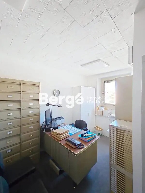 Bureau dans Cannes à louer Photo de l’immeuble– Image 1 sur 5