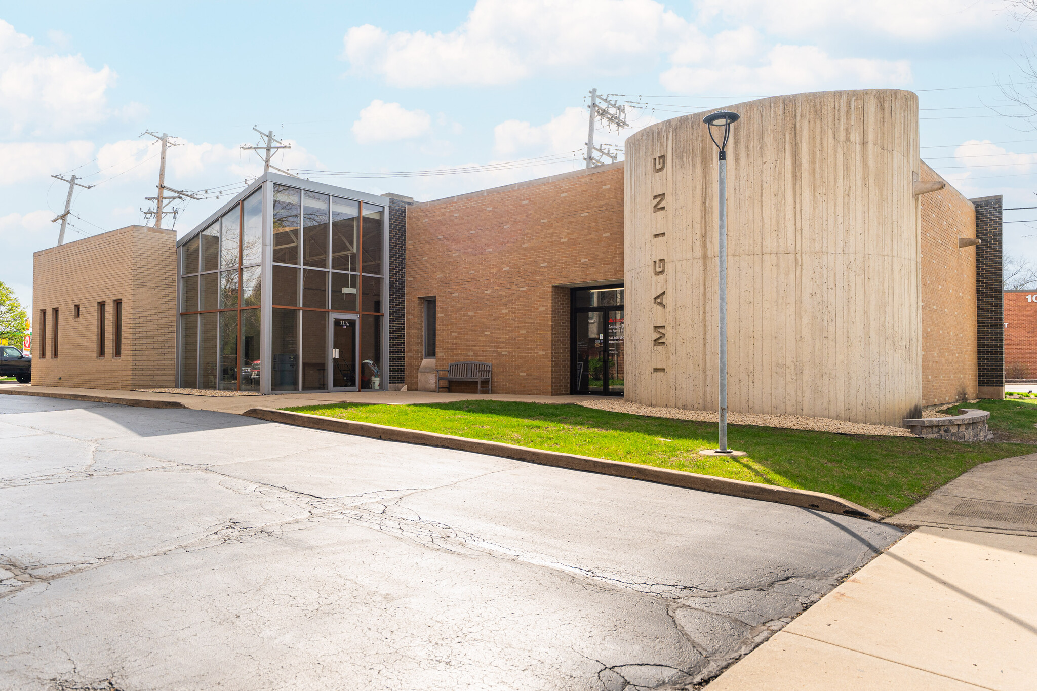 11 N Roselle Rd, Roselle, IL à louer Photo de l’immeuble– Image 1 sur 30