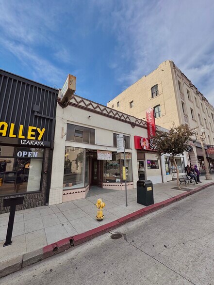 25 S Fair Oaks Ave, Pasadena, CA à louer - Photo de l’immeuble – Image 2 sur 5