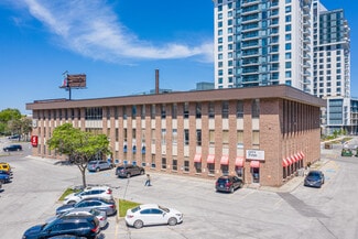 Plus de détails pour 2175 Sheppard Ave, Toronto, ON - Bureau à louer