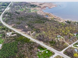 Plus de détails pour Admiral Resort & Development – Terrain à vendre, Waubaushene, ON