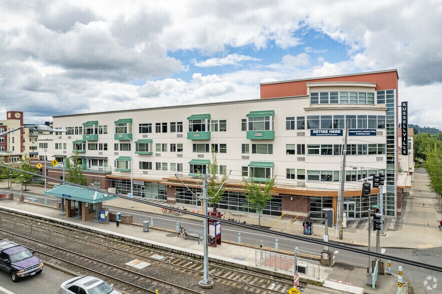 10202 E Burnside St, Portland, OR à louer - Photo de l’immeuble – Image 2 sur 6