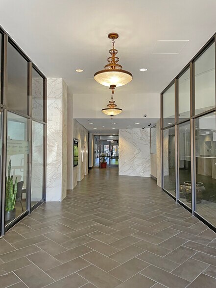 50 Old Courthouse Sq, Santa Rosa, CA à louer - Hall d’entrée – Image 2 sur 3