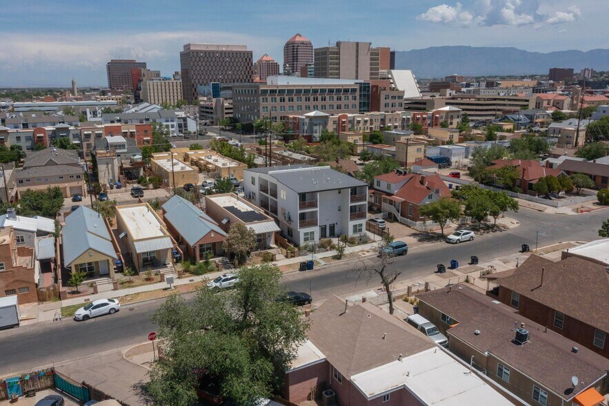 615 Iron Ave SW, Albuquerque, NM à vendre - Photo de l’immeuble – Image 3 sur 106