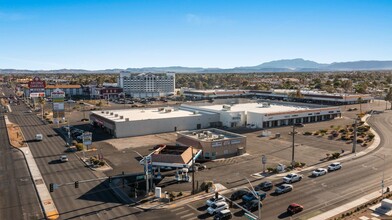 500-640 S Decatur Blvd, Las Vegas, NV à louer Photo de l’immeuble– Image 1 sur 12