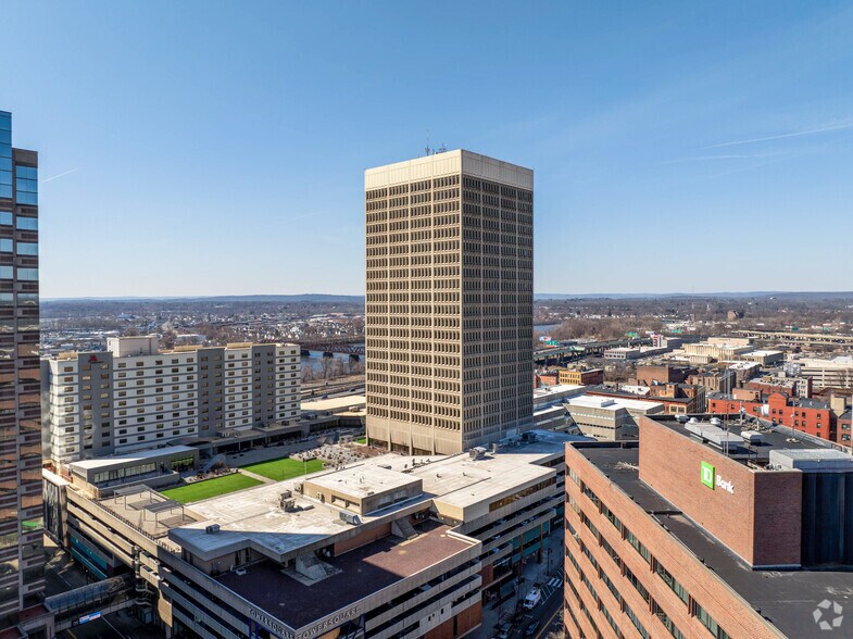 1500 Main St, Springfield, MA à louer - Photo de l’immeuble – Image 2 sur 10