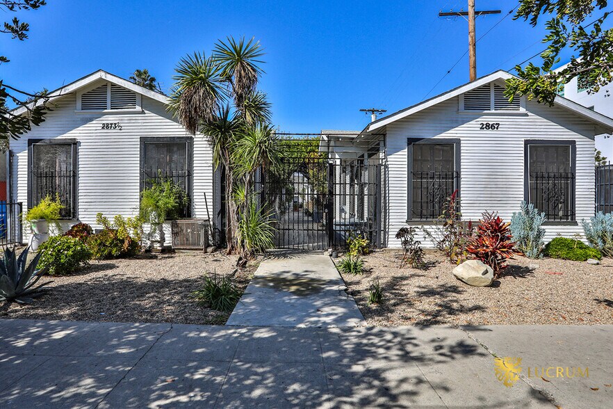 2867-2873 Edgehill Dr, Los Angeles, CA à vendre - Photo principale – Image 1 sur 34